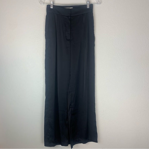 A&F Sloane Tailored Satin Trousers Pant 26/2 short Black High Rise Wide Leg NWT - Picture 3 of 12